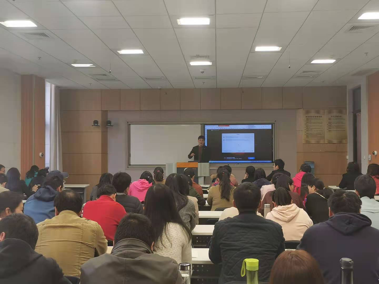 1605052082990080385.png 1605052082990080385.png