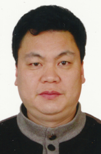 翟振杰.jpg 翟振杰.jpg